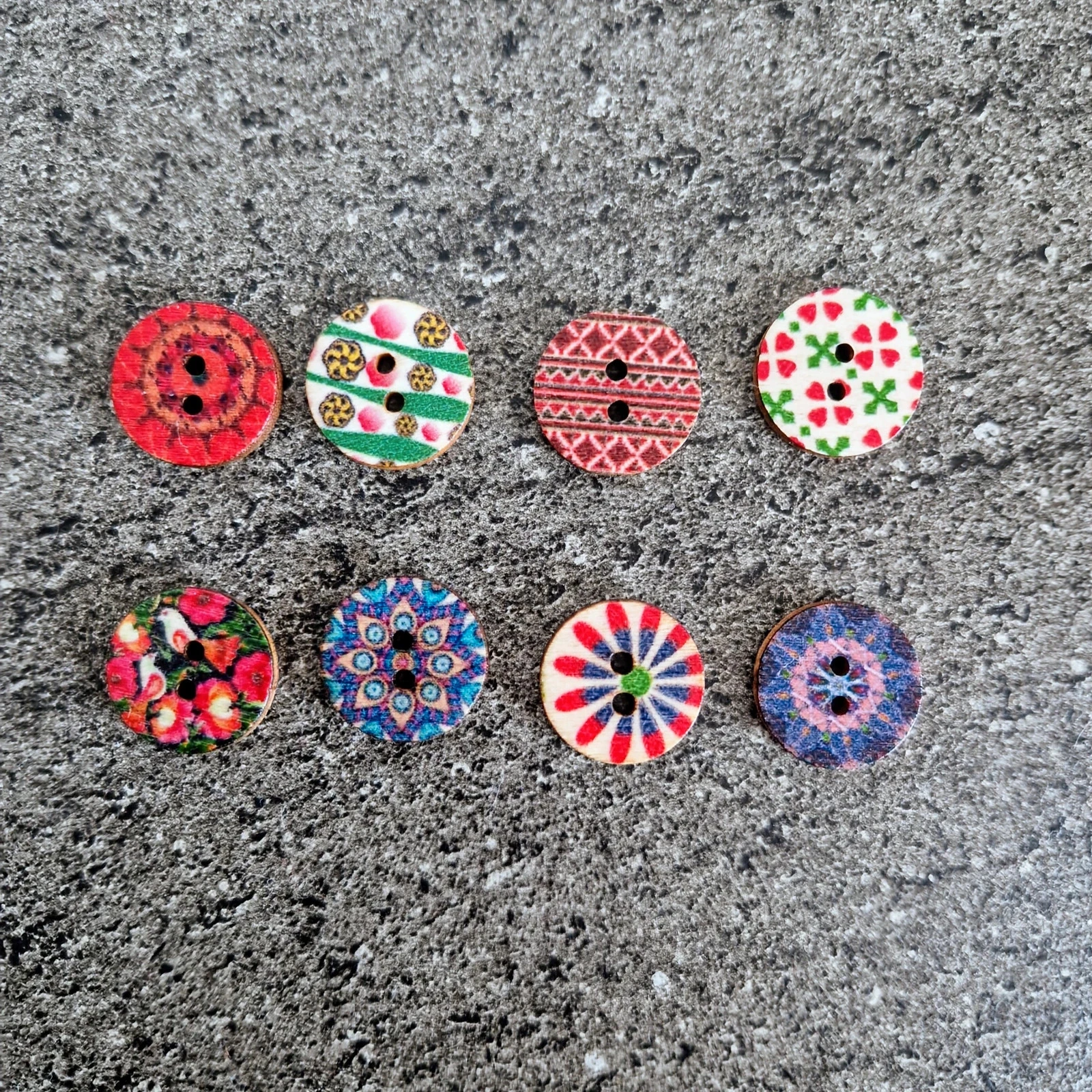 Lot van 16 vintage houten knoppen – photo 2